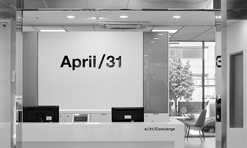 4월31일성형외과의원's Image