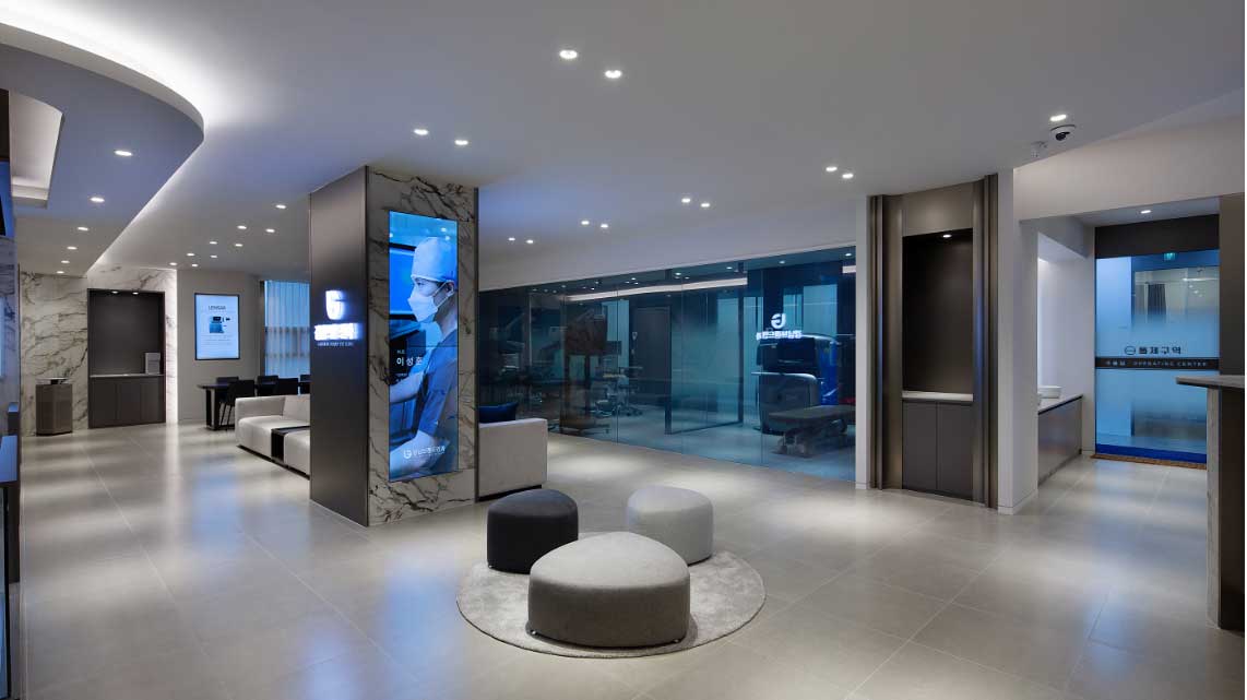 강남브랜드안과의원's Image