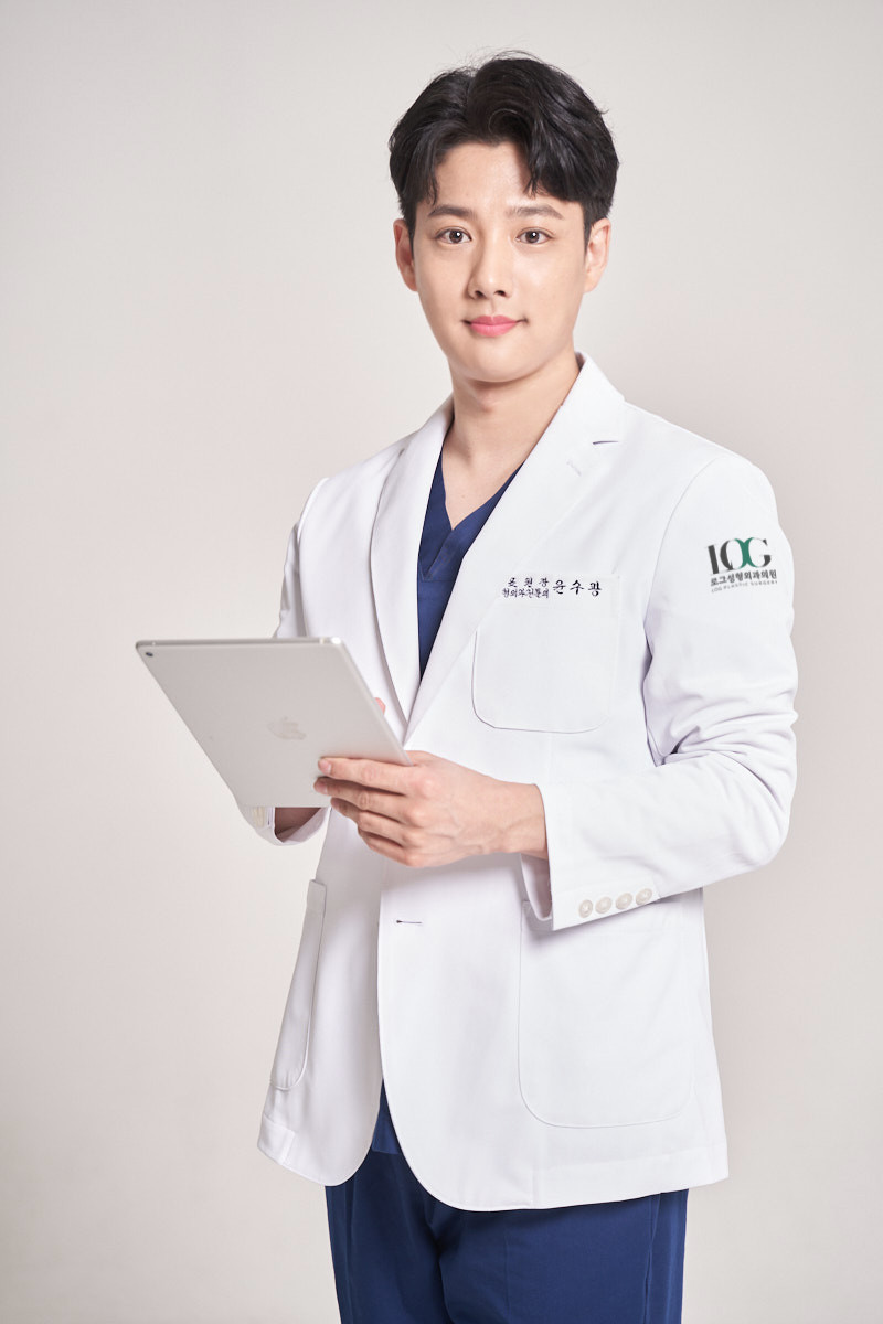 로그성형외과의원's Image