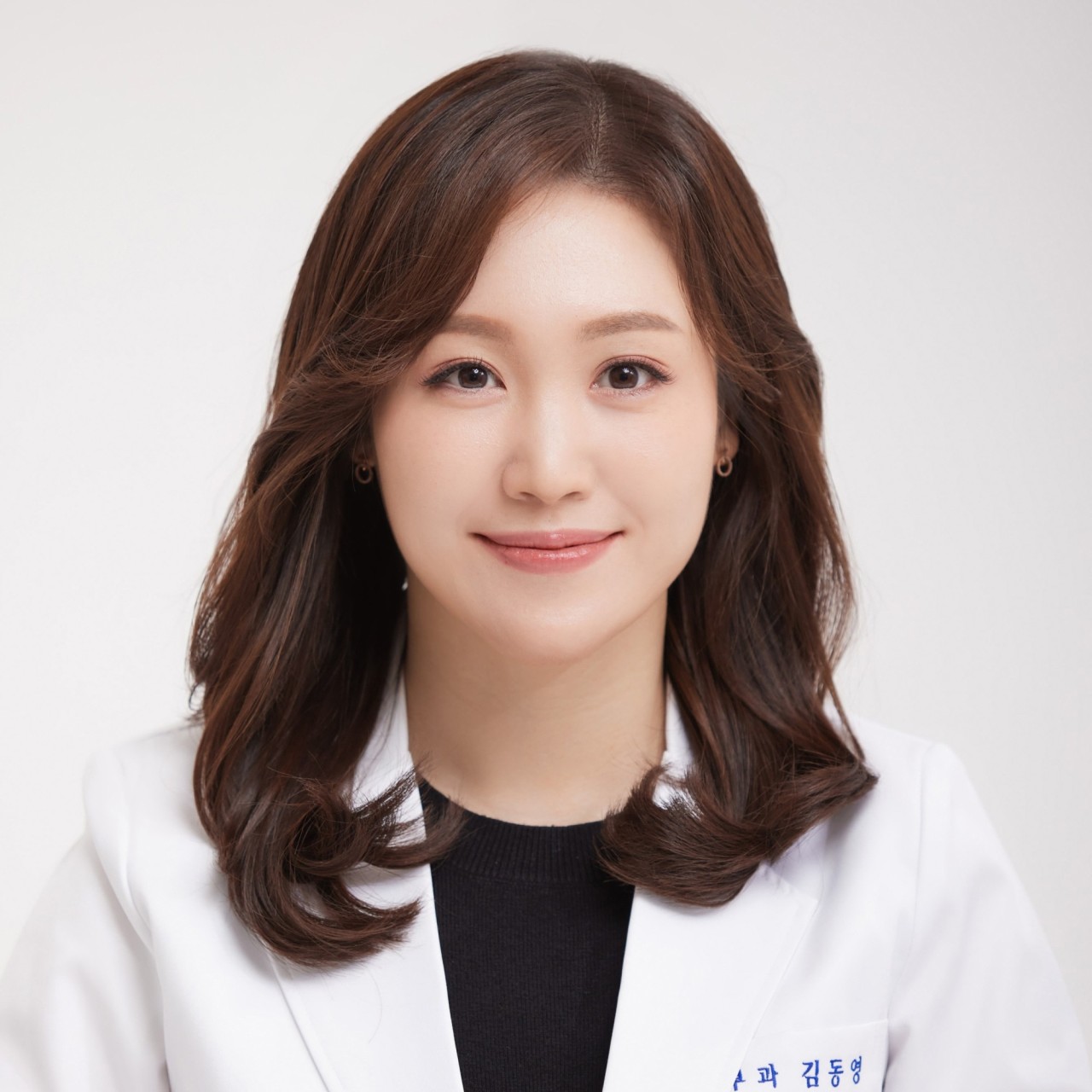 리원피부과의원's Image