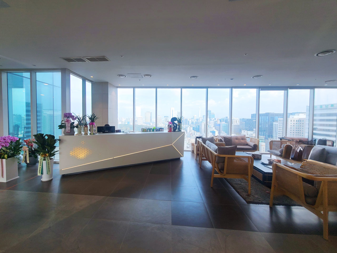 뮤토에스엠씨의원's Image