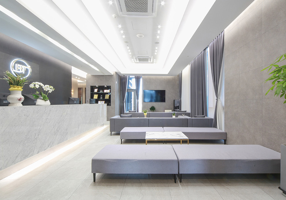 비티성형외과의원's Image