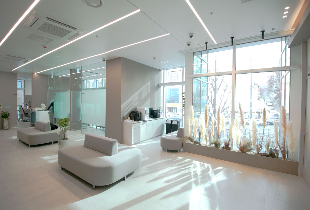 신사터미널마취통증의학과의원's Image