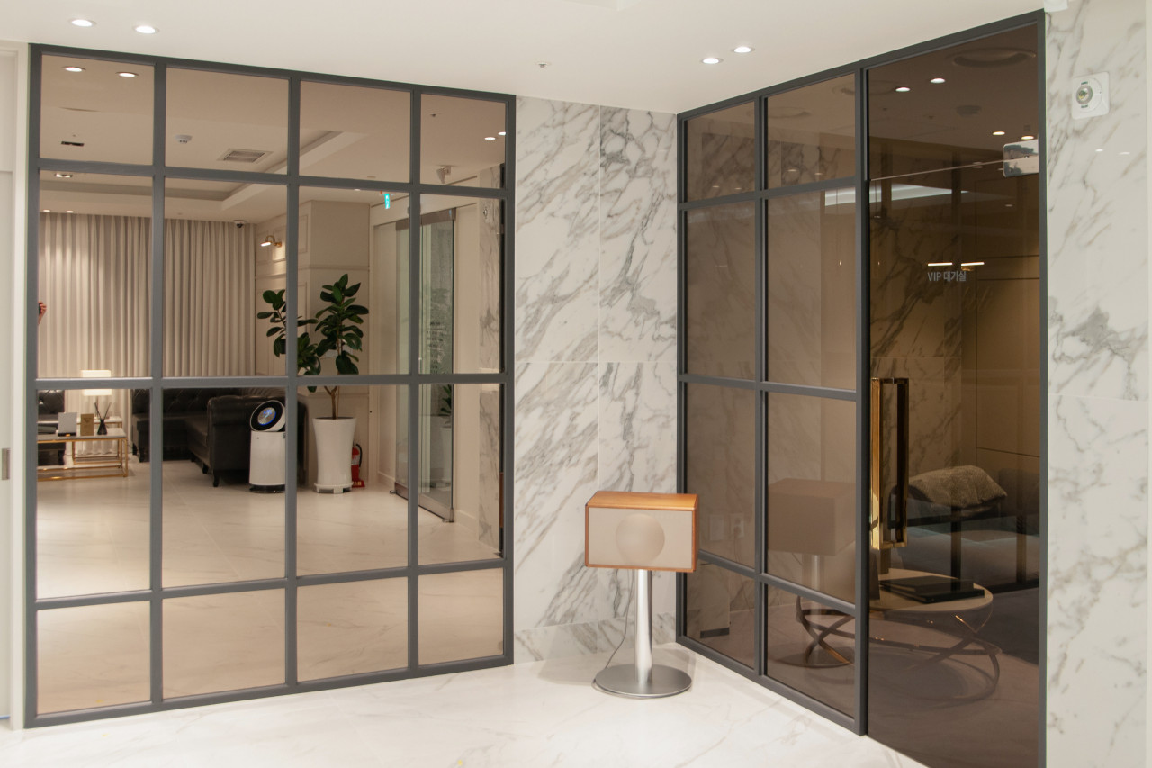 오블리성형외과의원's Image