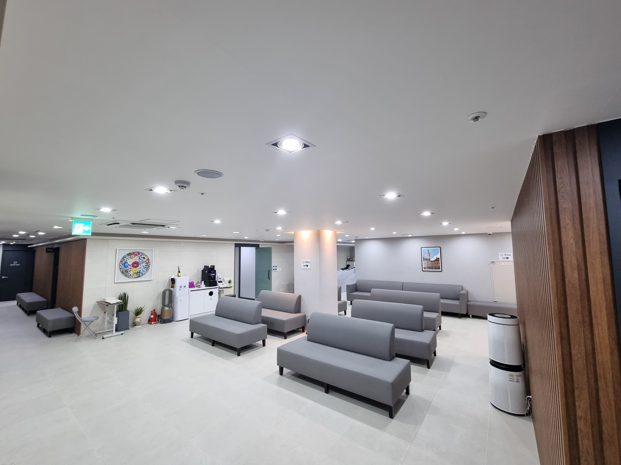 용산정형외과의원's Image