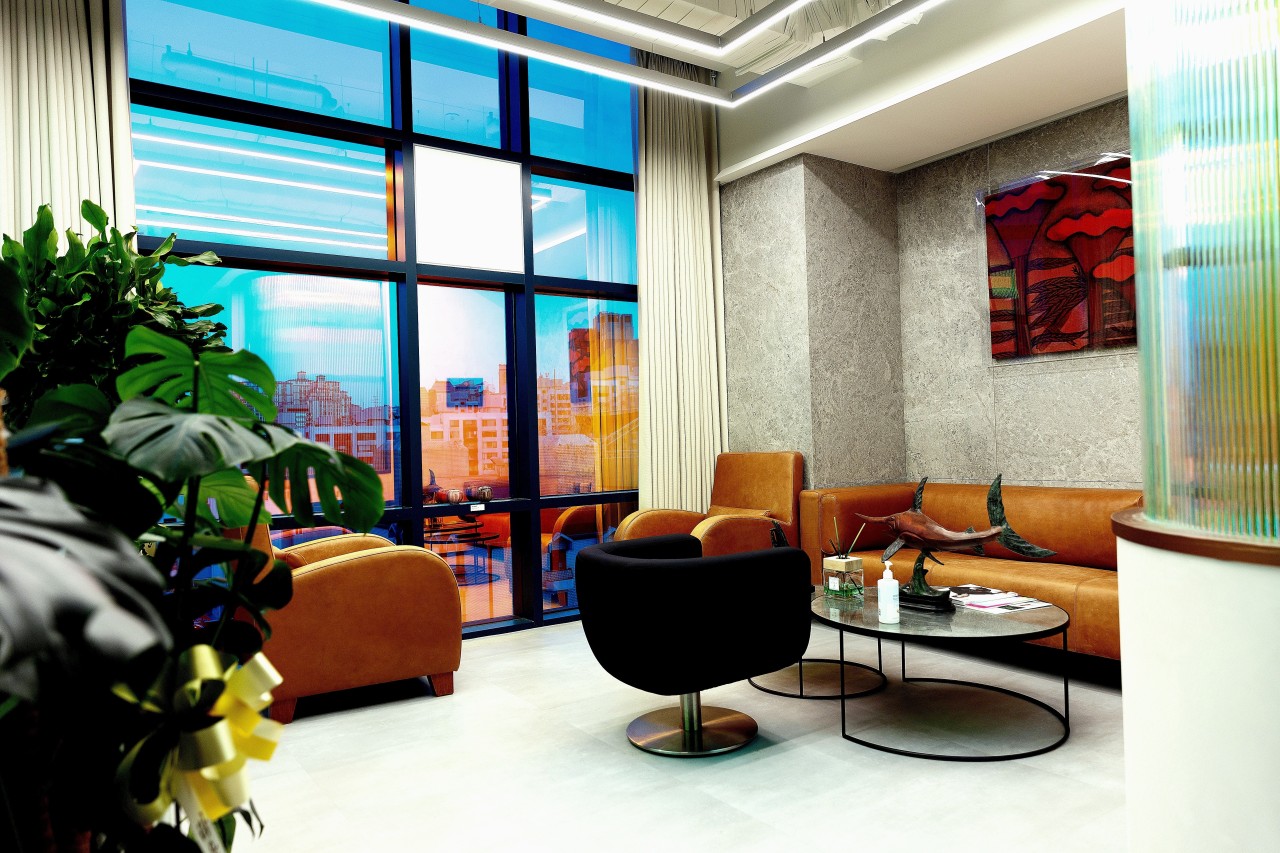 화이트성형외과의원's Image