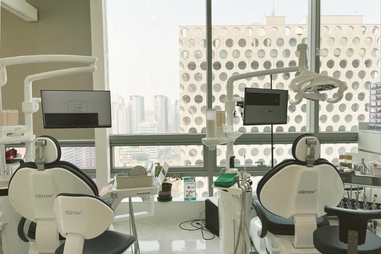 스마일뷰치과의원's Image