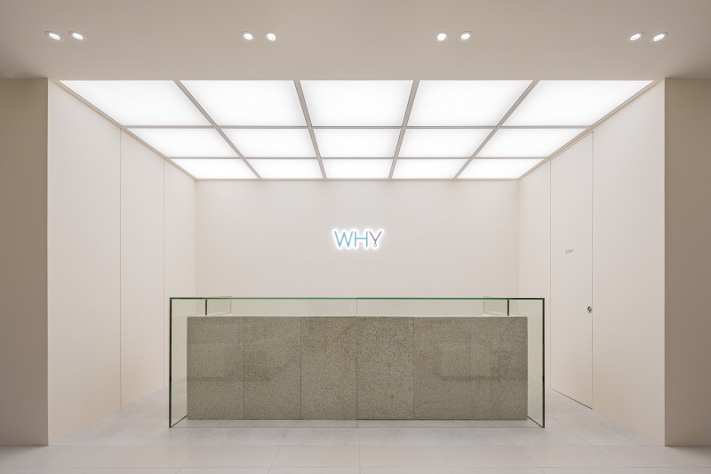 와이(WHY)구강악안면외과치과의원's Image