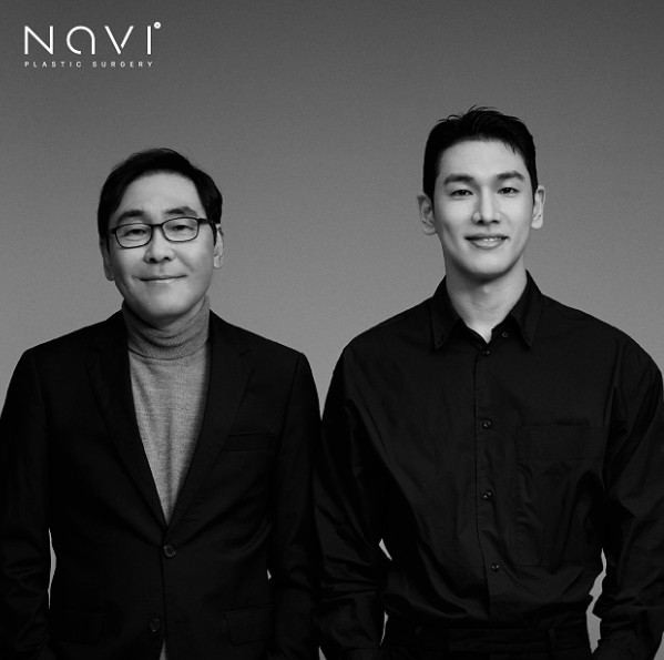 나비성형외과의원's Image